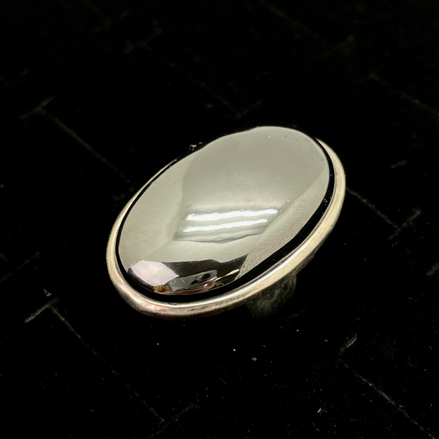 Hematite Ring (Oval / Round)