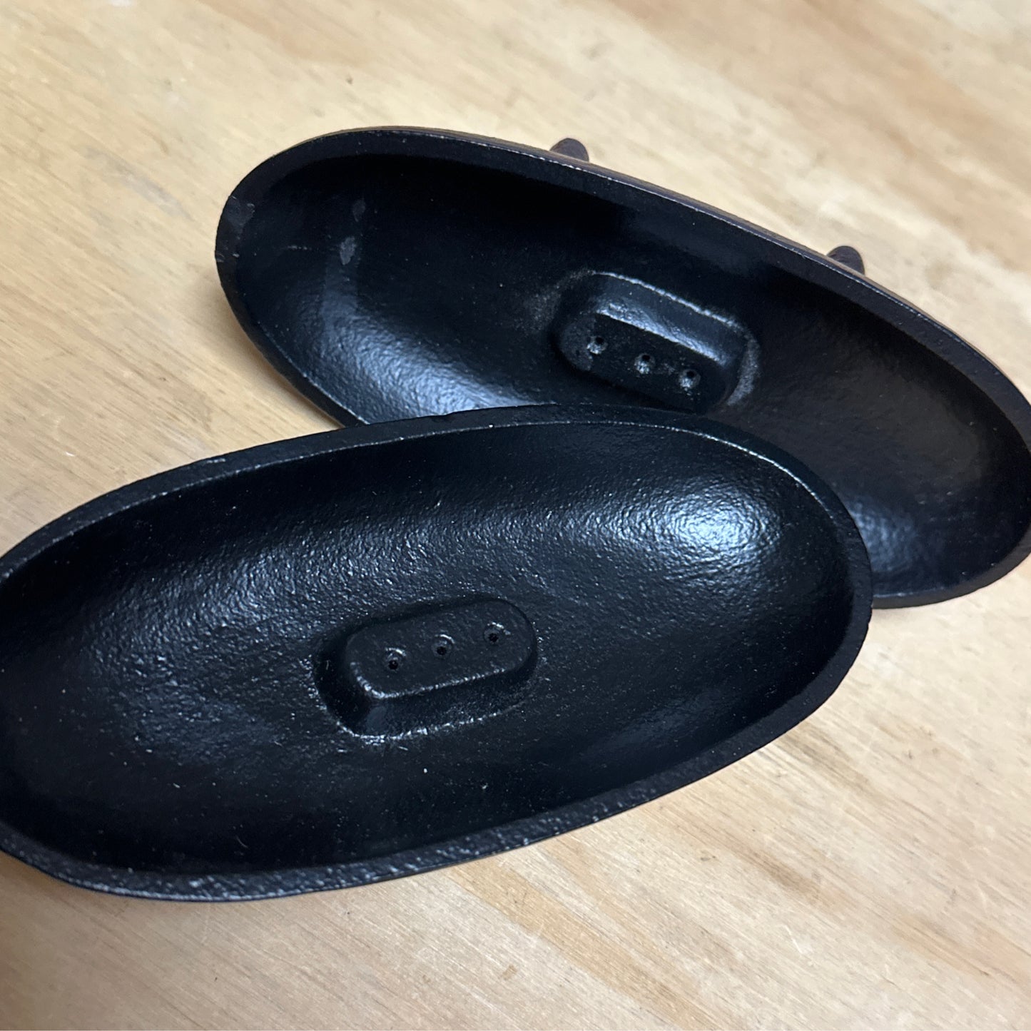 Oval Cast Iron Cauldron / Incense Burner