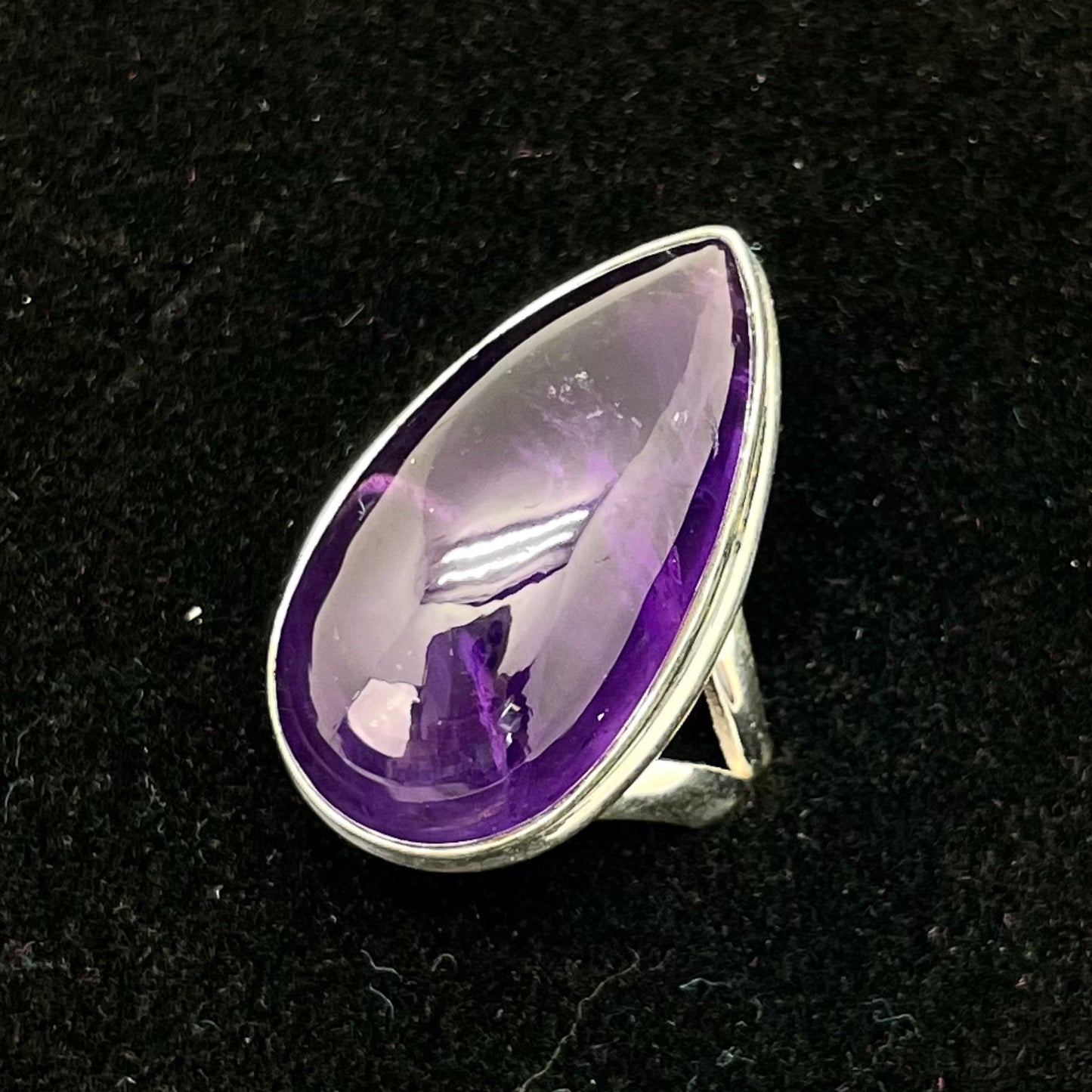 Amethyst Ring (Teardrop)