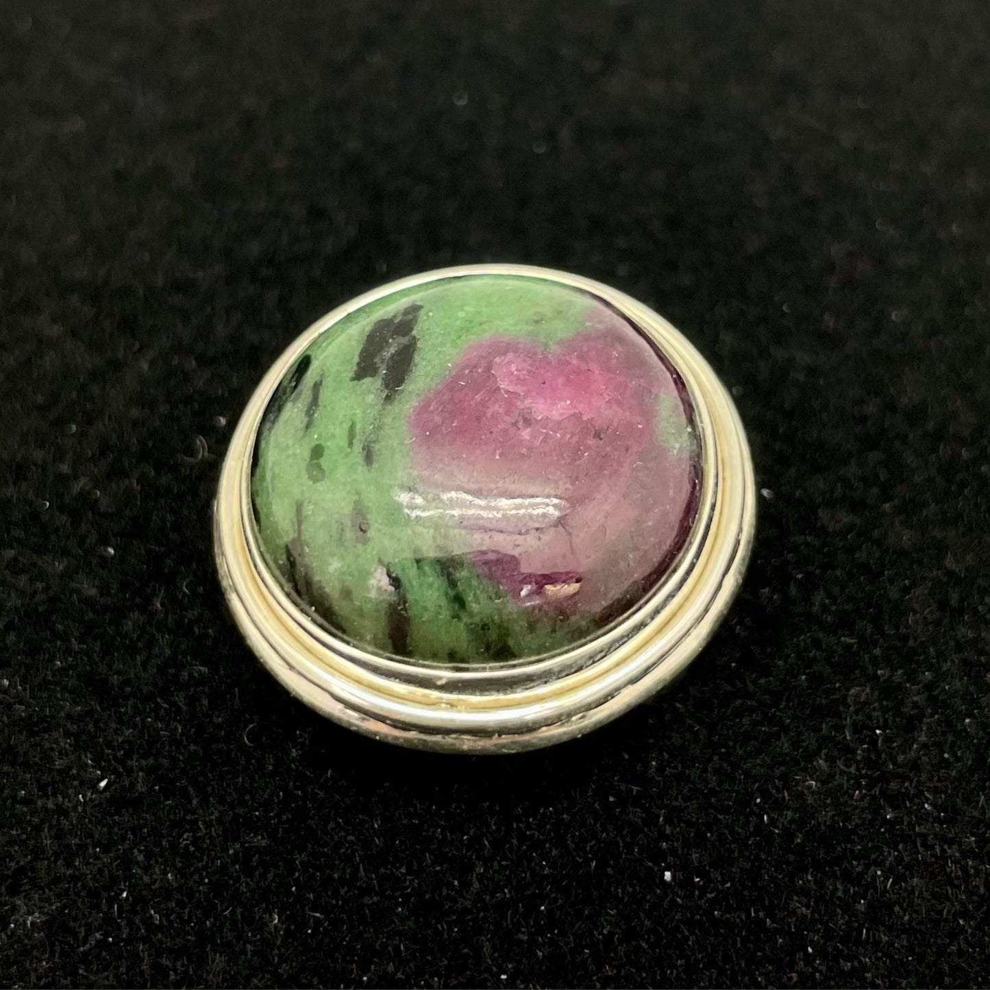 Ruby Zoisite Ring (Round)
