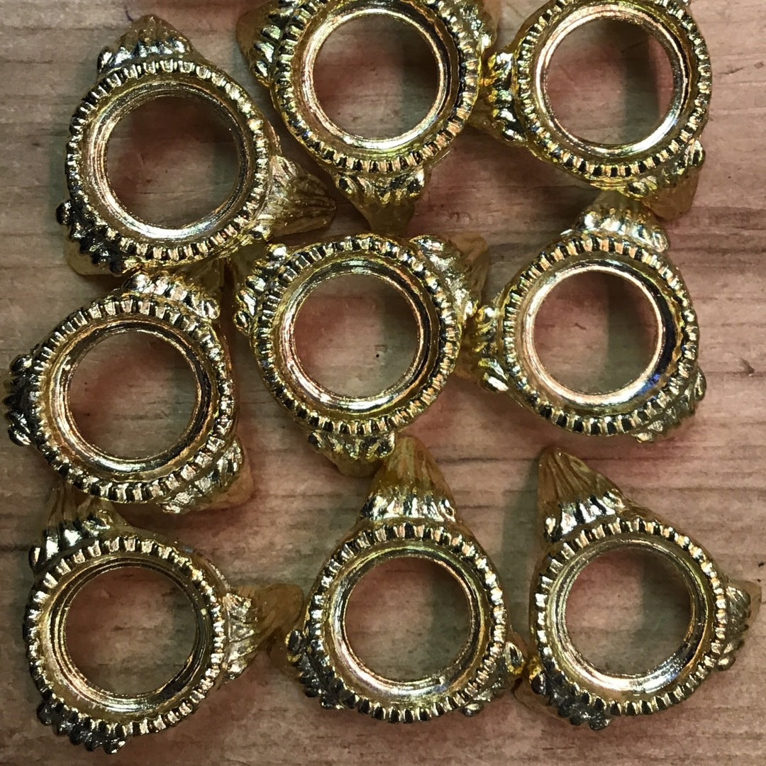 Metal Sphere Stands