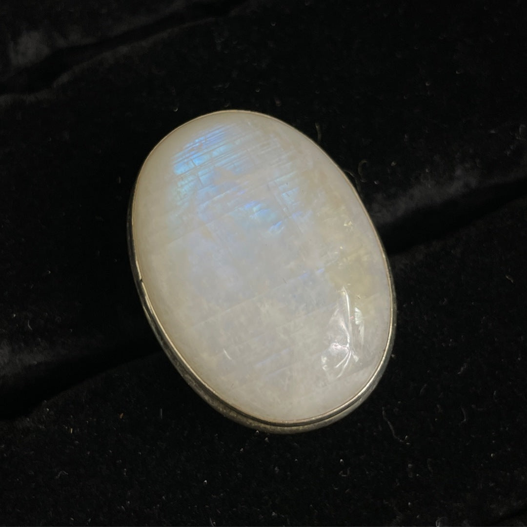 Moonstone Ring (Oval / Round)