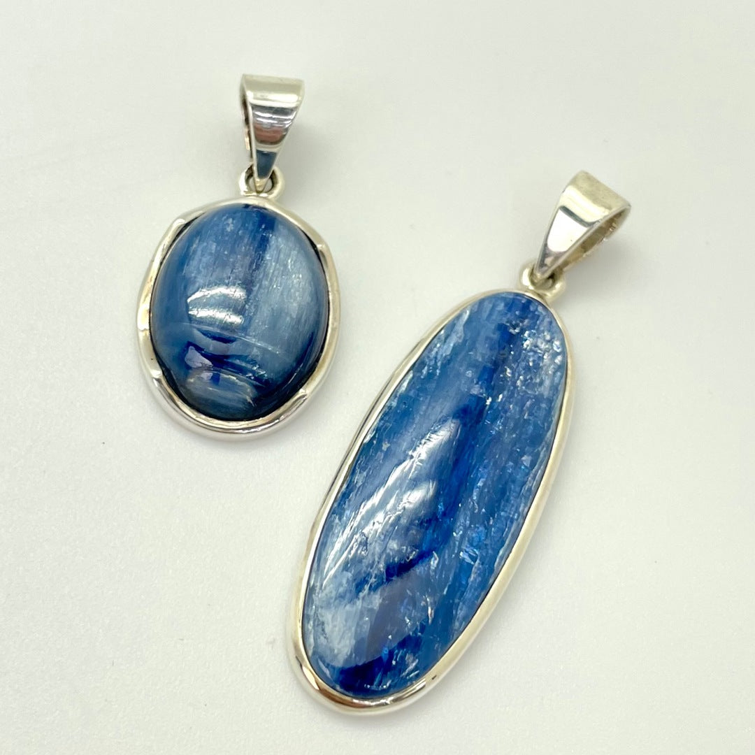 Blue Kyanite Polished Pendant (Oval)