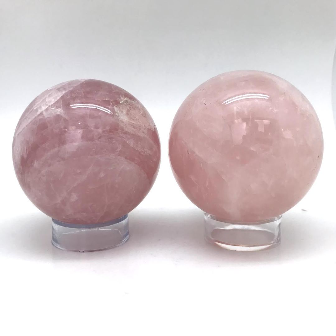 Rose Quartz (Sphere)