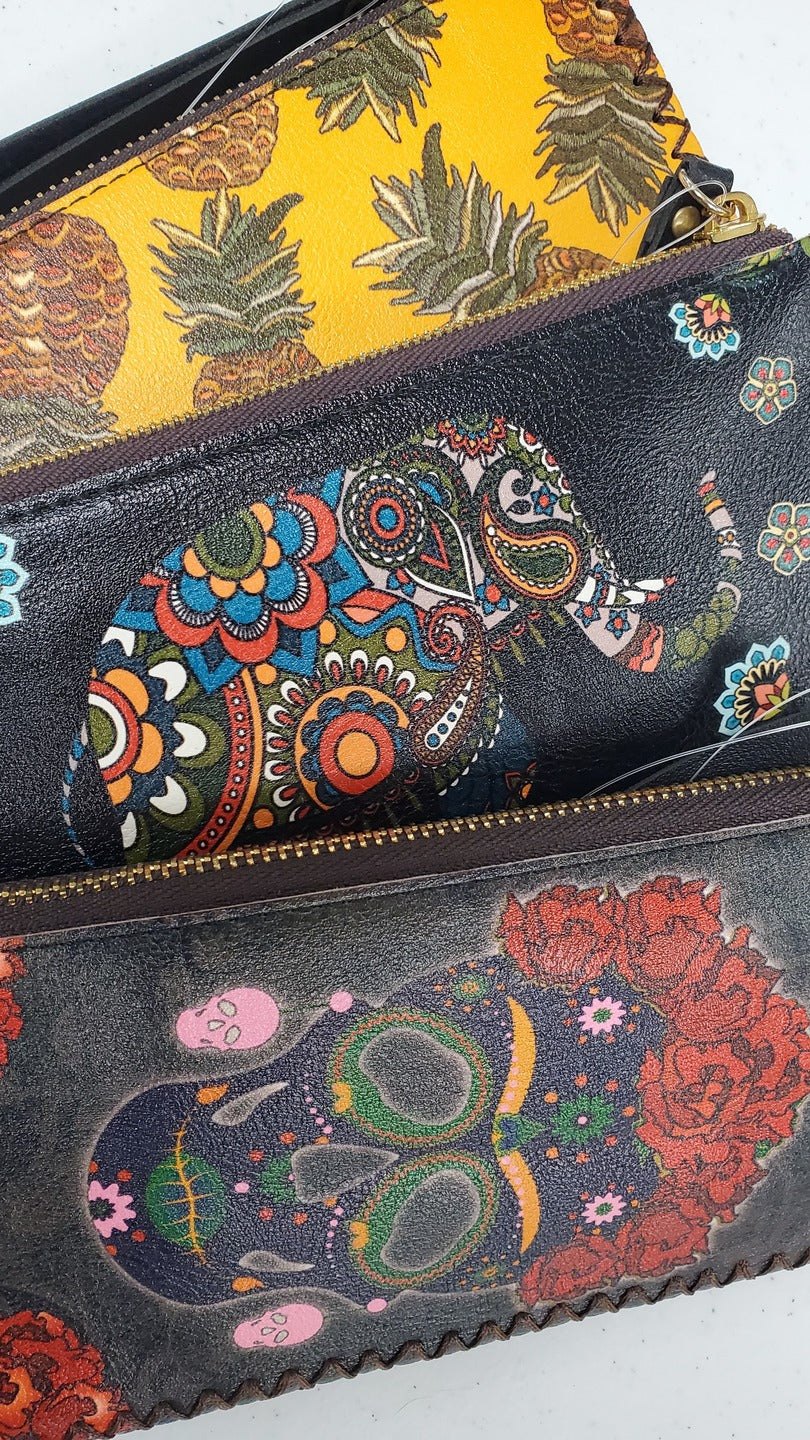Woven Leather Hand Wallet