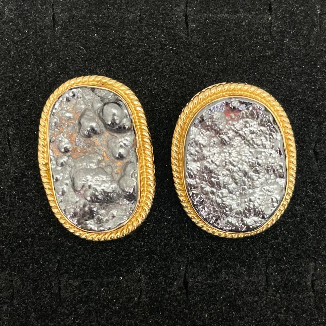 Alchemia - Hematite Gold Ring by Charles Albert