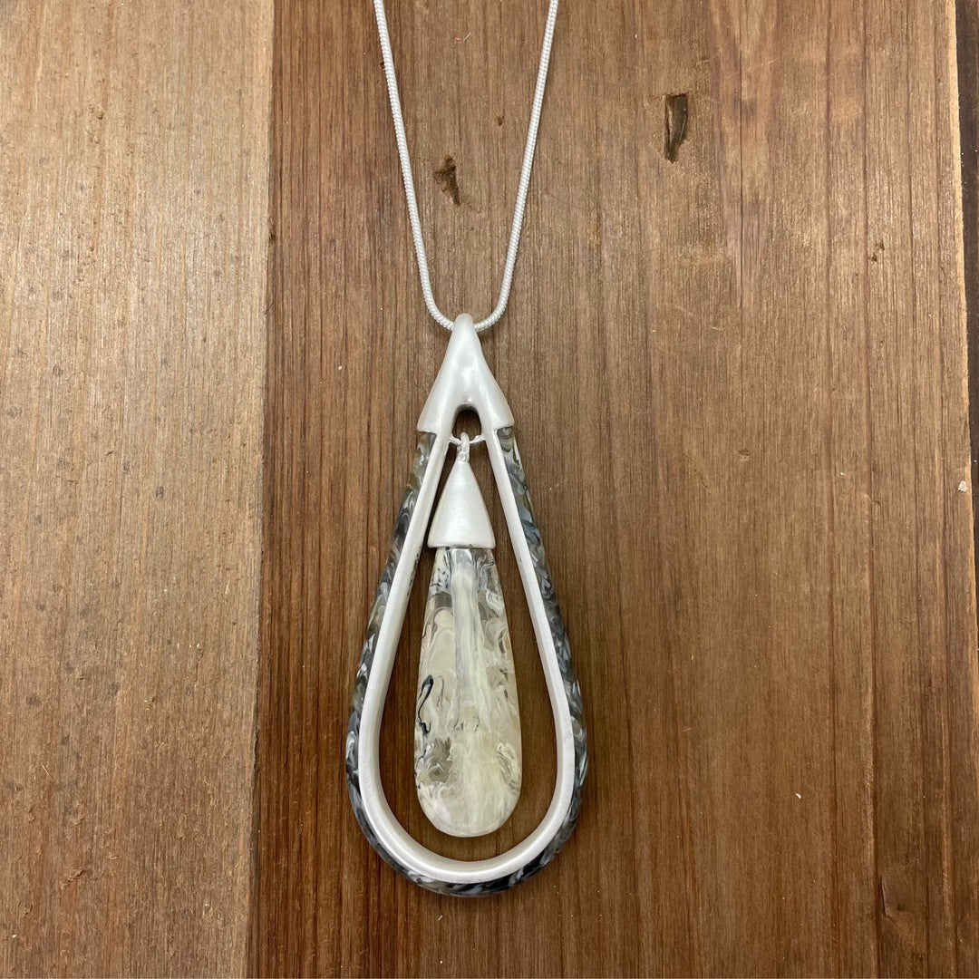 Sun Star Fashion - Large Double Teardrop Necklace