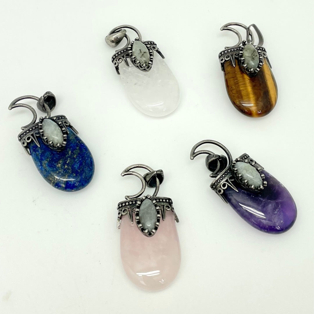 Small Moon Silver Topped Round Pendant with Labradorite Stone