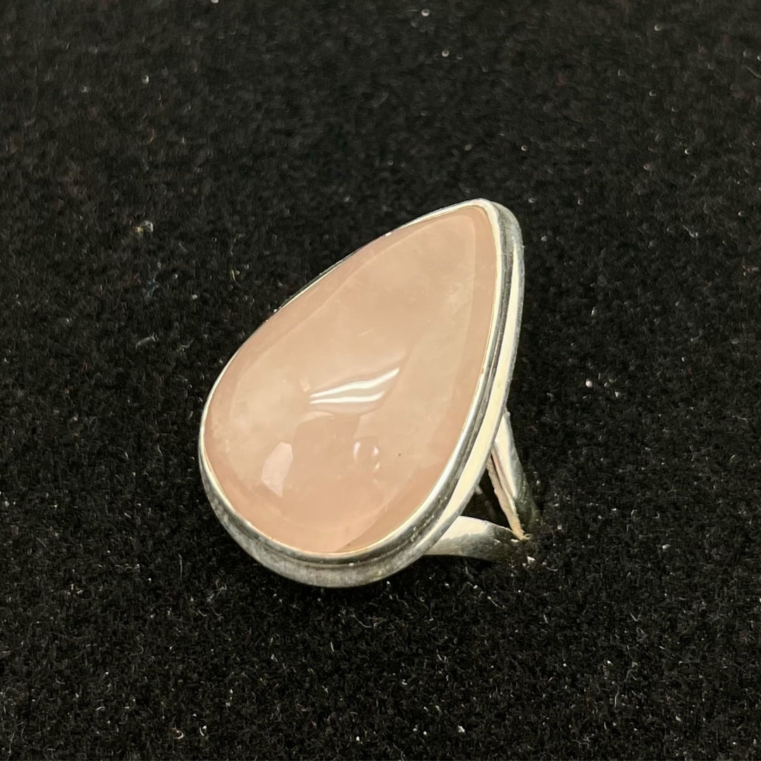 Rose Quartz Ring (Teardrop)