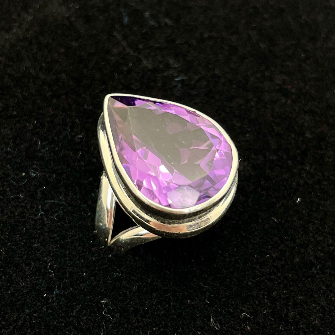 Amethyst Faceted Ring (Teardrop)
