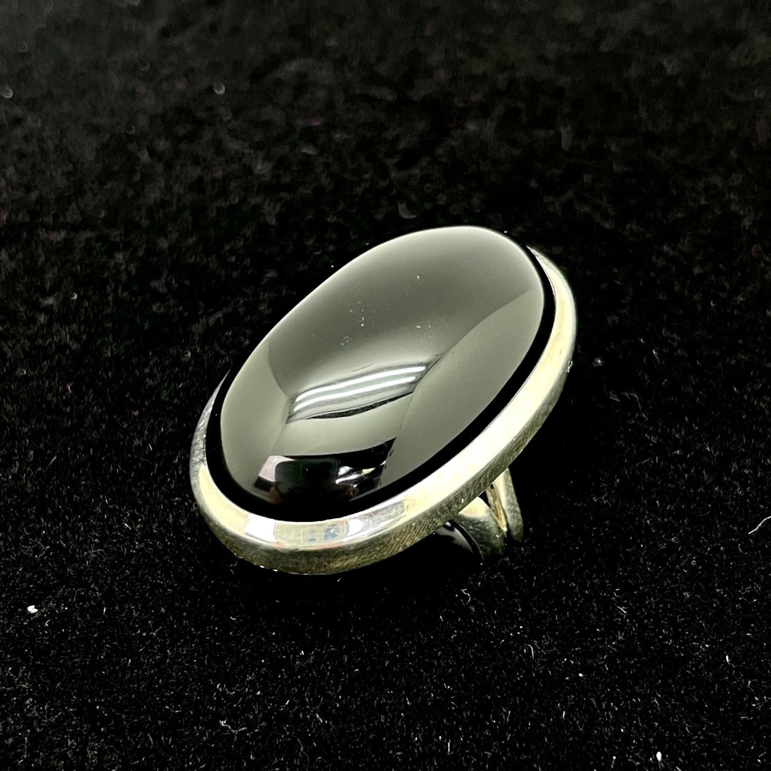 Black Onyx Ring (Oval)