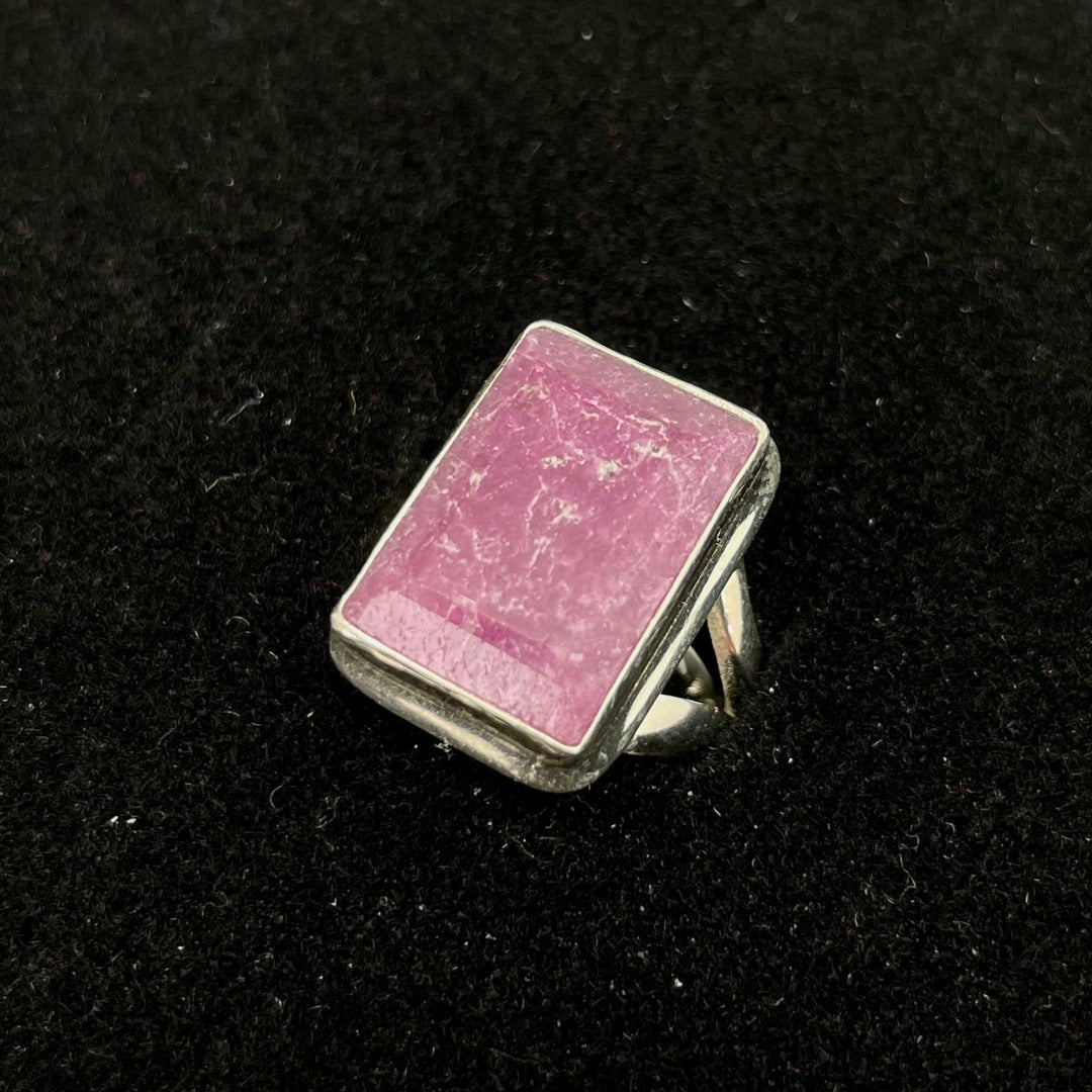 Ruby Ring (Rectangle / Square)