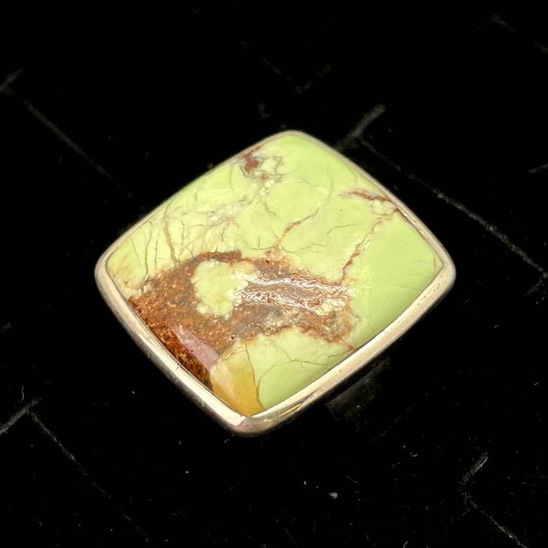 Lemon Chrysoprase Ring (Rectangle / Square)