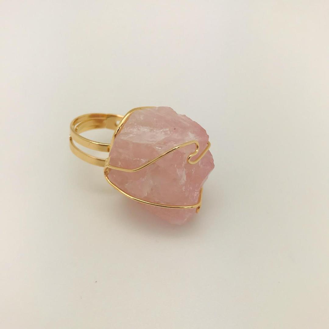 Raw Stone Wire Design Prong Crystal Ring (Adjustable) - Michal and Company