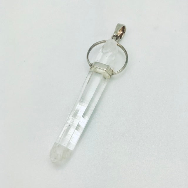 Quartz Point Pendant in Hoop .925 Silver