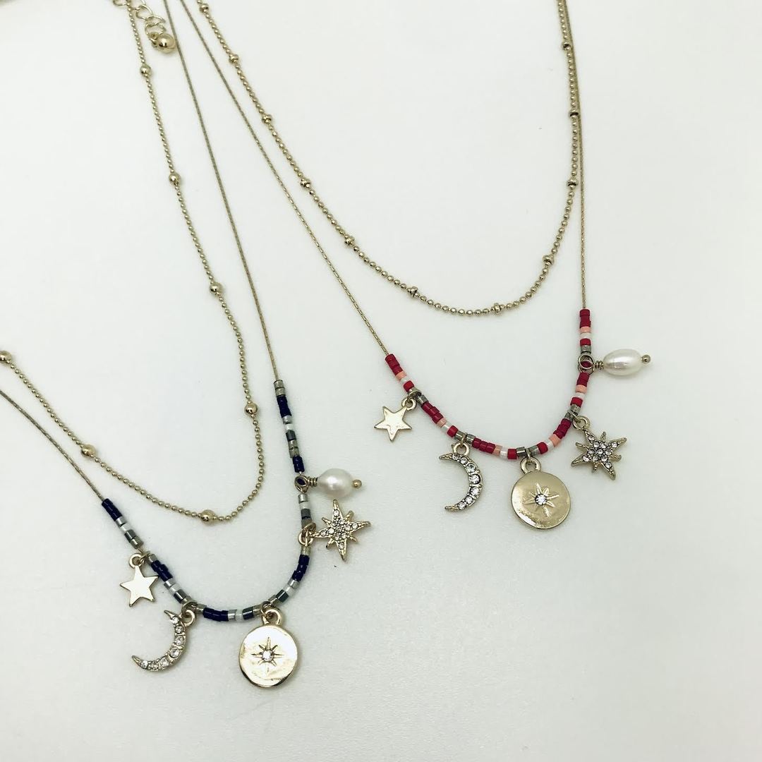 Isles & Star - Thin Double Layered Necklace with 5 Five Charms