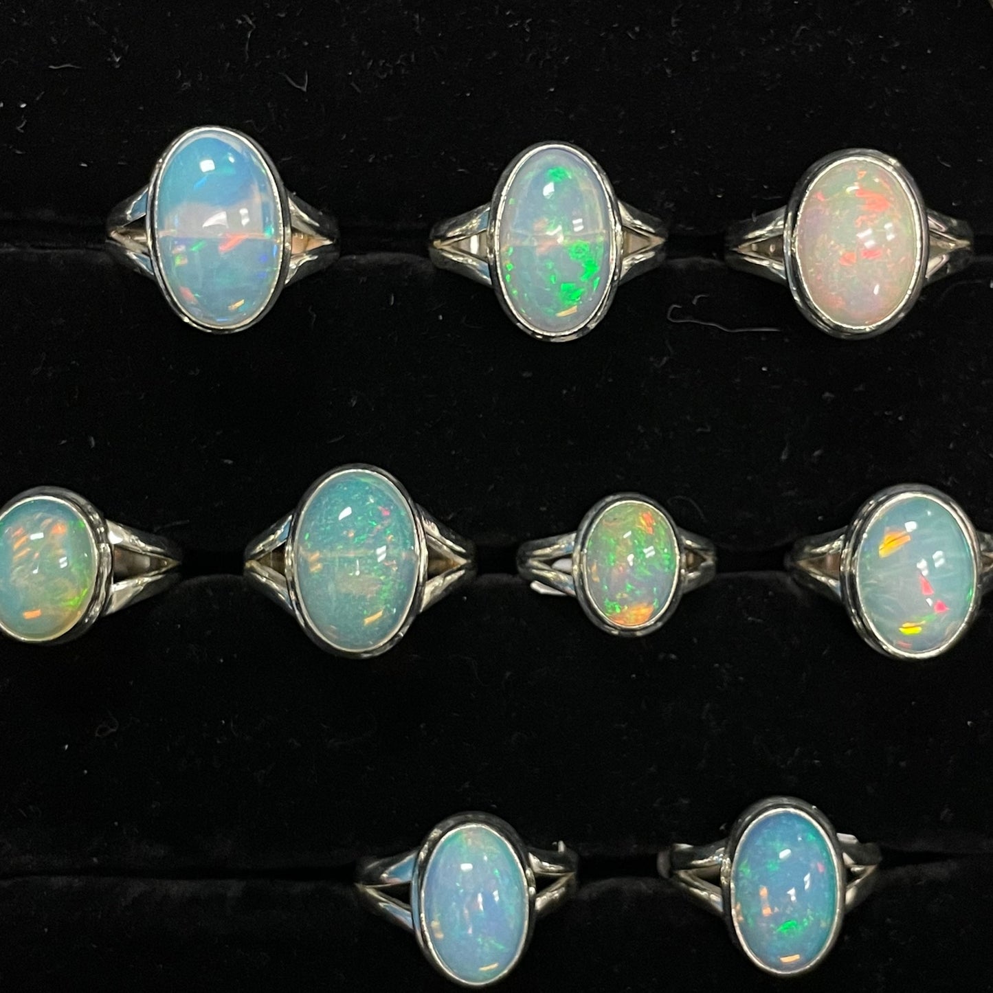 Ethiopian Opal Ring (Oval)