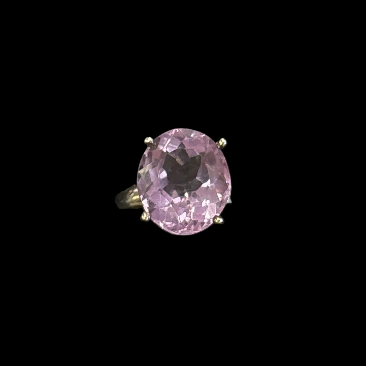 Amethyst Faceted Ring (Oval / Round)