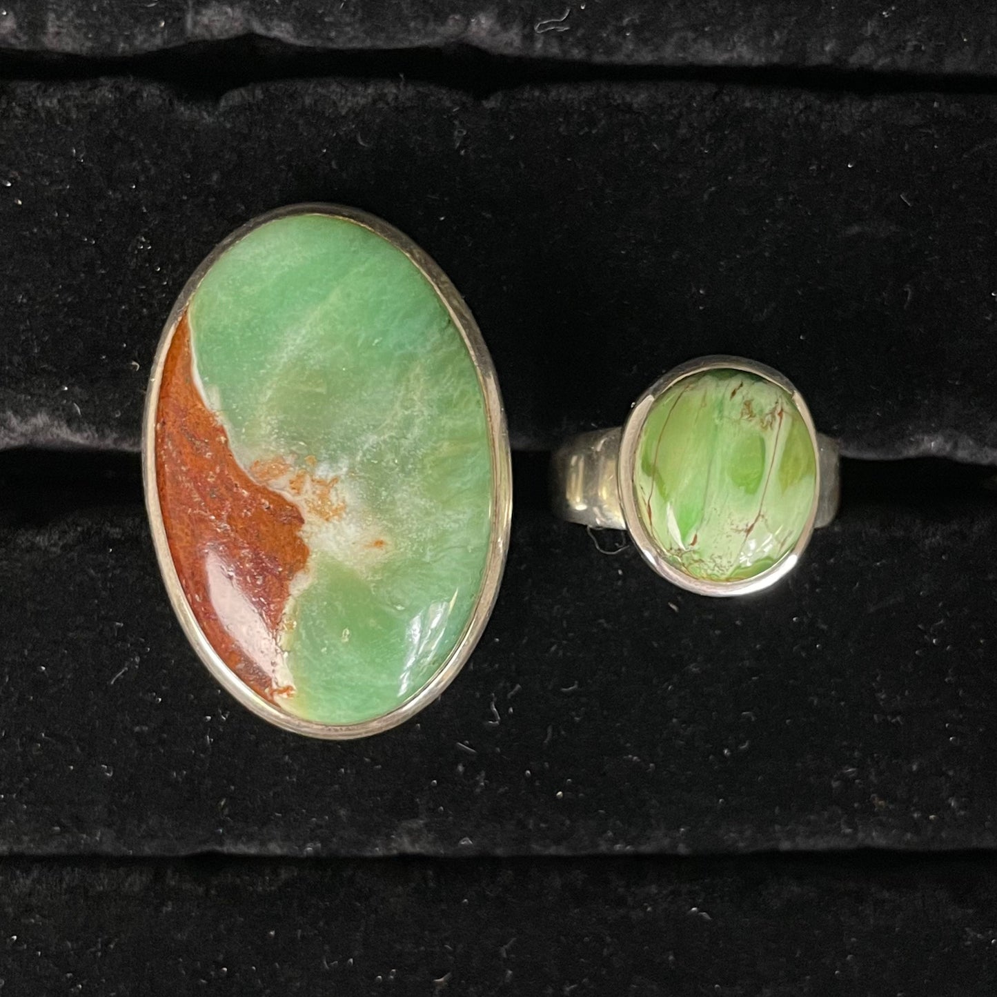 Chrysoprase Ring (Oval)