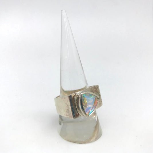 Faceted AB Mystic Quartz Thick Flat Top Silver Band (Triangle)