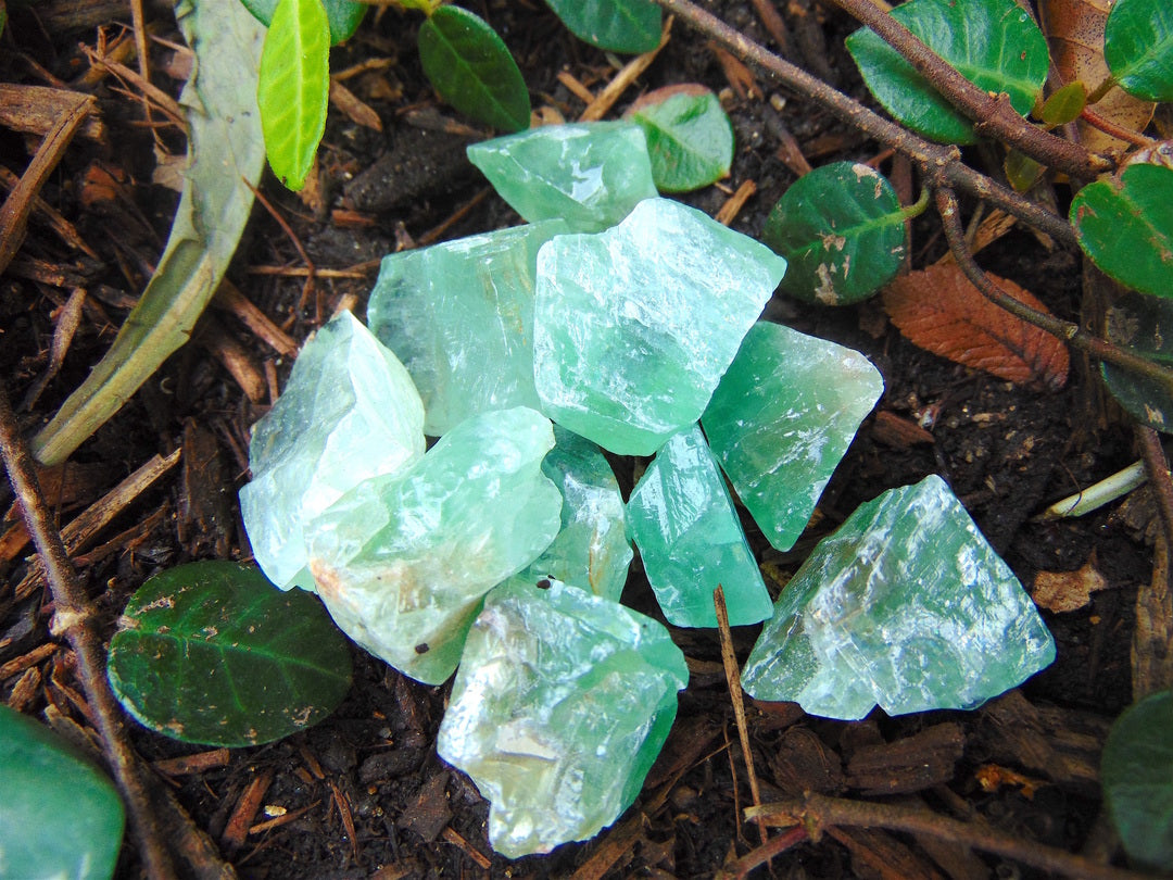 Calcite, Emerald (Raw)