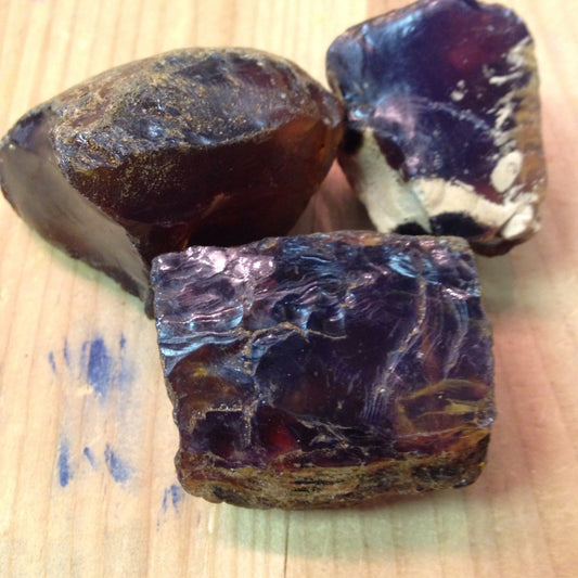 Amber, Blue ($4/gram)