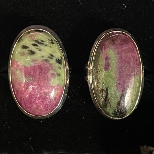 Ruby Zoisite Ring (Oval)