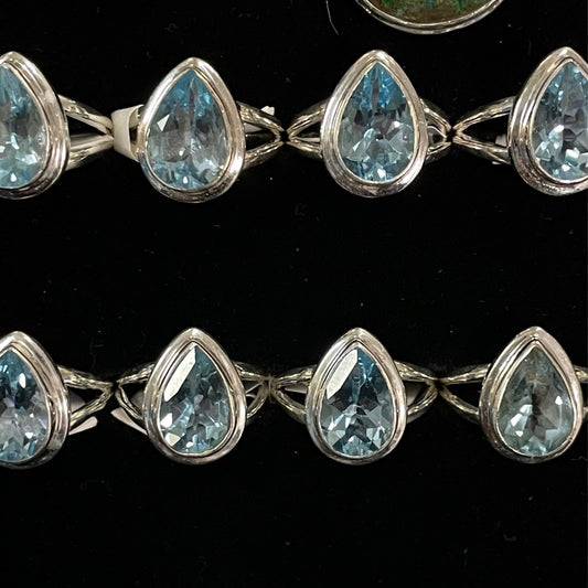 Blue Topaz Faceted Ring (Teardrop)