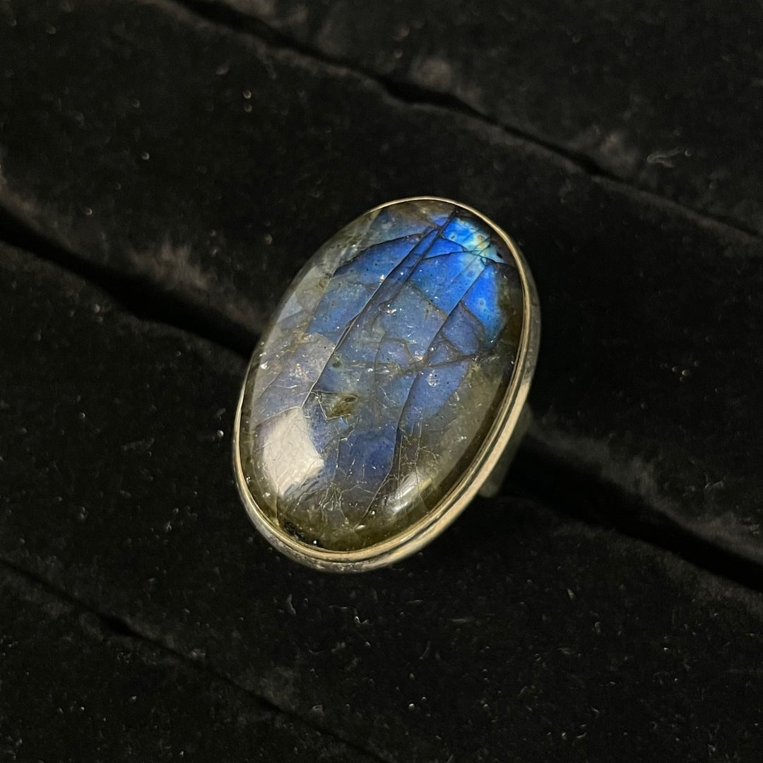 Labradorite Ring (Oval)