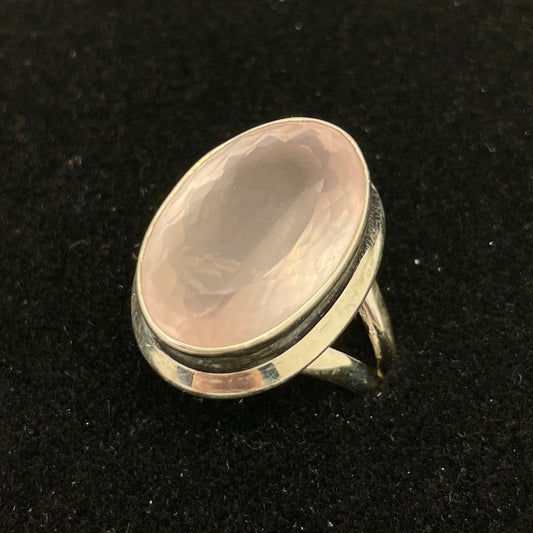 Rose Quartz Faceted Ring (Oval)