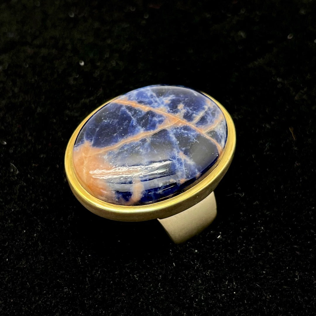 Sodalite, Sunset Ring (Oval / Round)