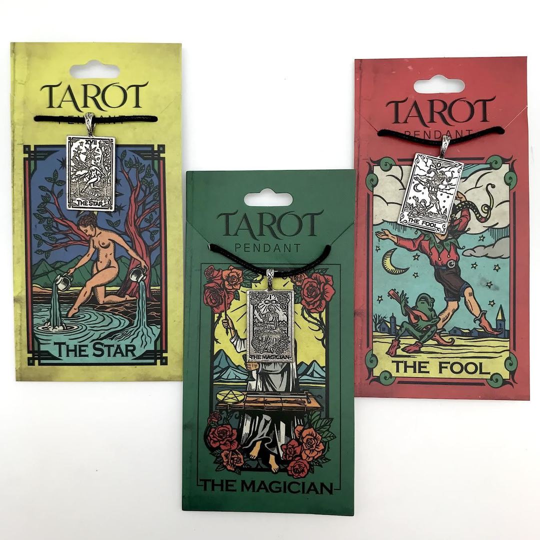 Tarot Card Pendant Necklace (Silver)