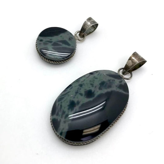 Spiderweb Obsidian Pendant (Round / Oval)
